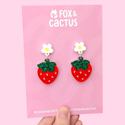 [PREORDER] Strawberry Plant Earrings